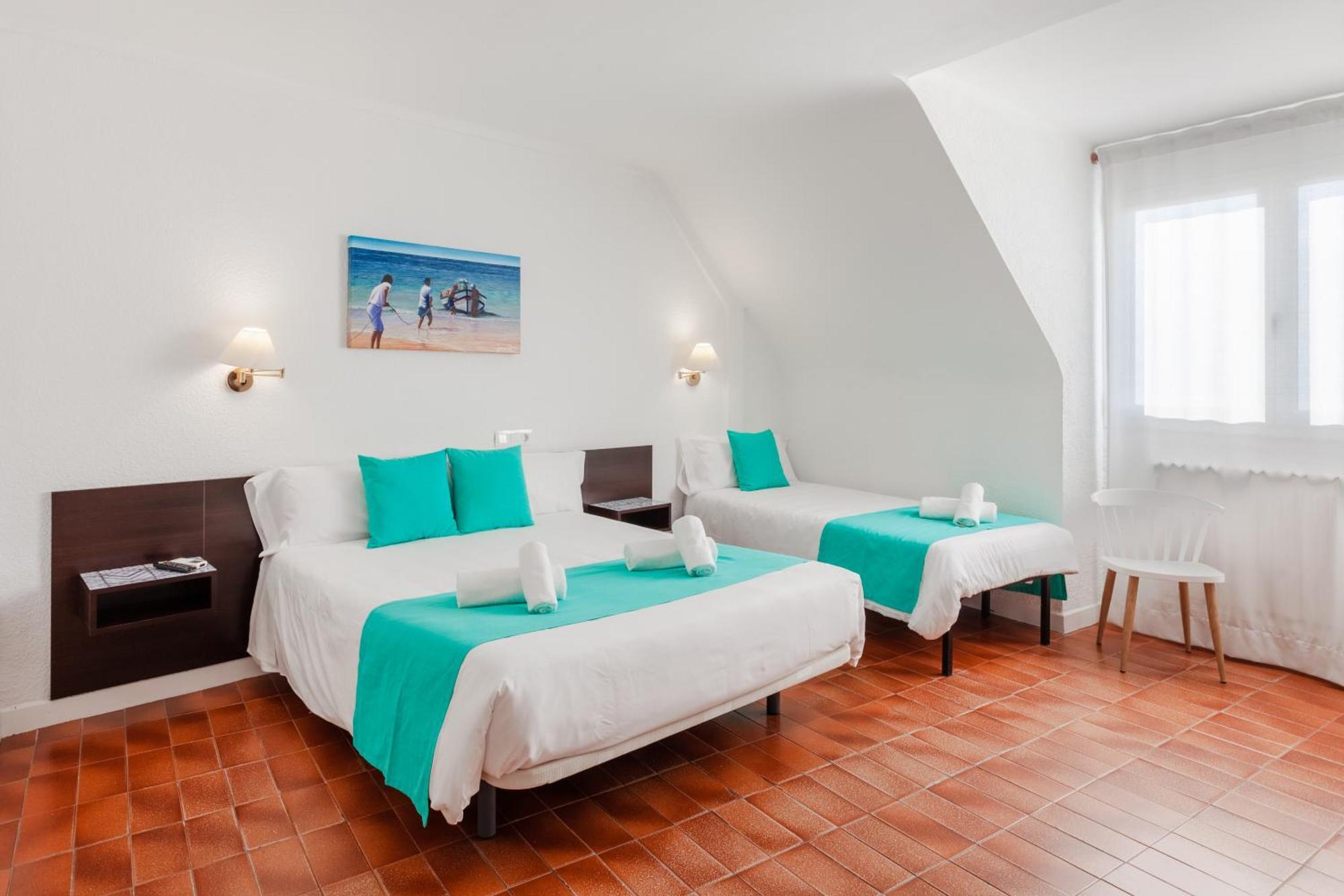 Checkin Torredembarra Hotell Eksteriør bilde