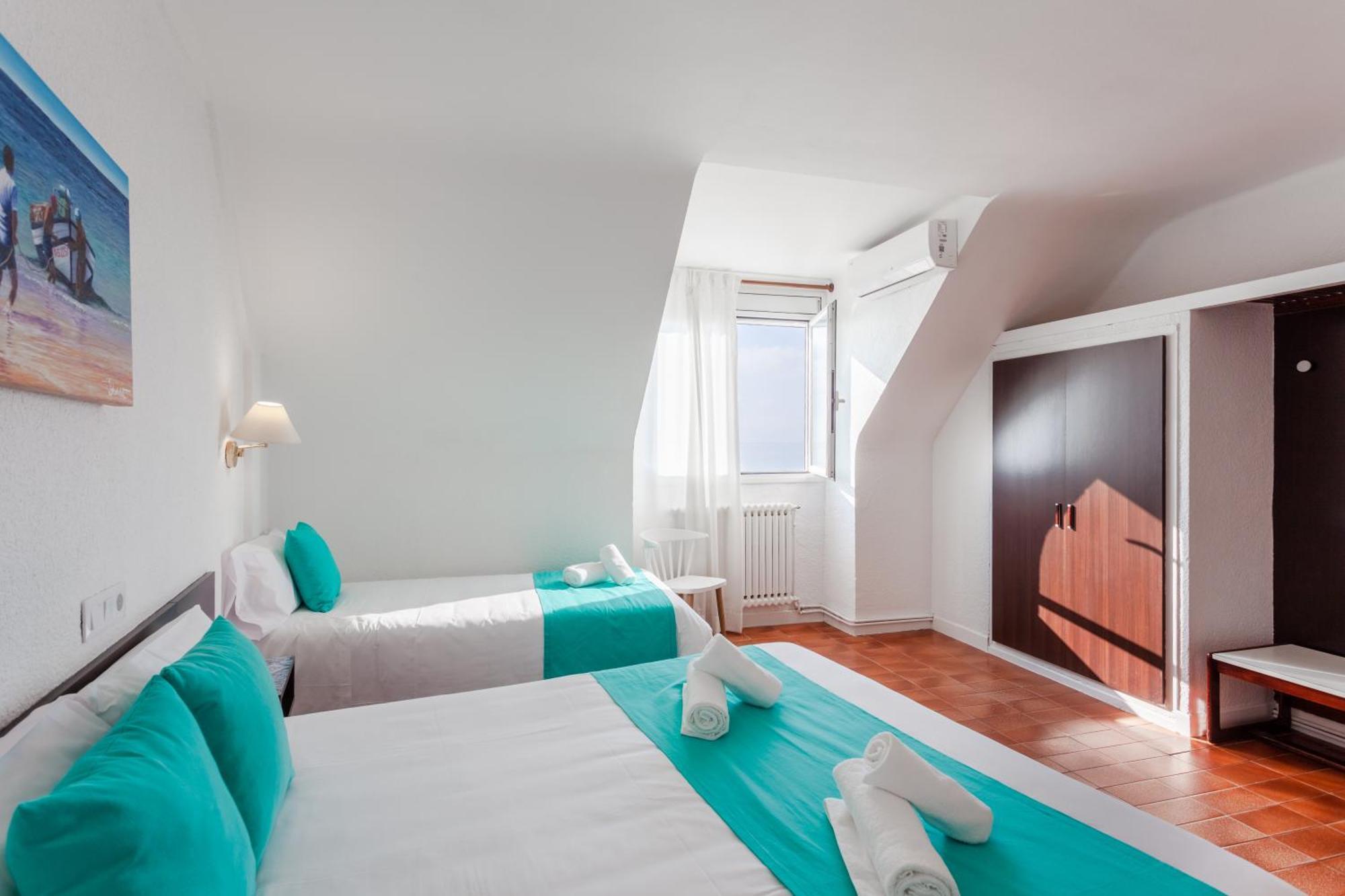 Checkin Torredembarra Hotell Eksteriør bilde