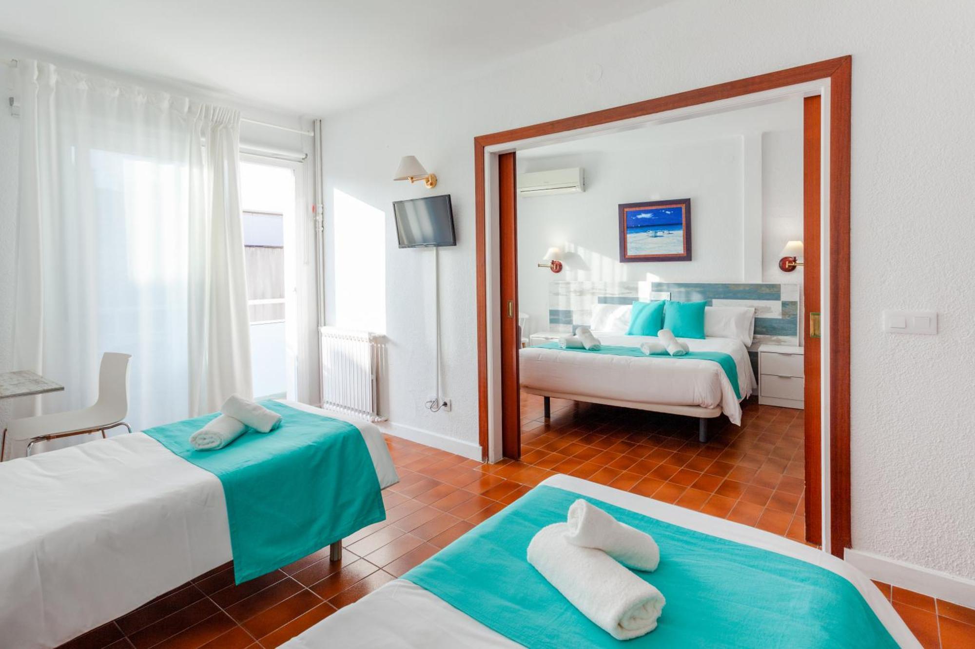 Checkin Torredembarra Hotell Eksteriør bilde