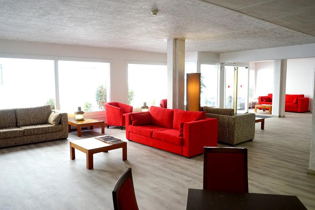 Checkin Torredembarra Hotell Eksteriør bilde