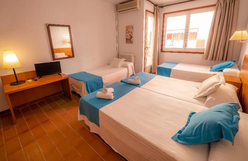 Checkin Torredembarra Hotell Eksteriør bilde