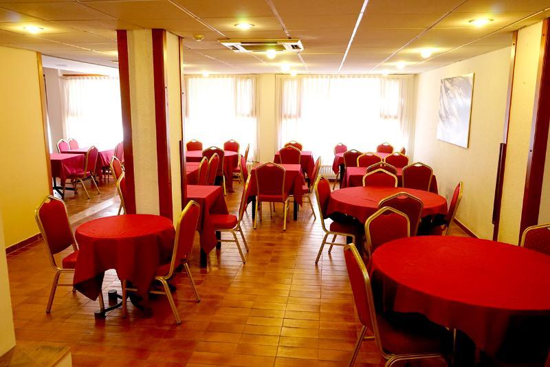 Checkin Torredembarra Hotell Eksteriør bilde